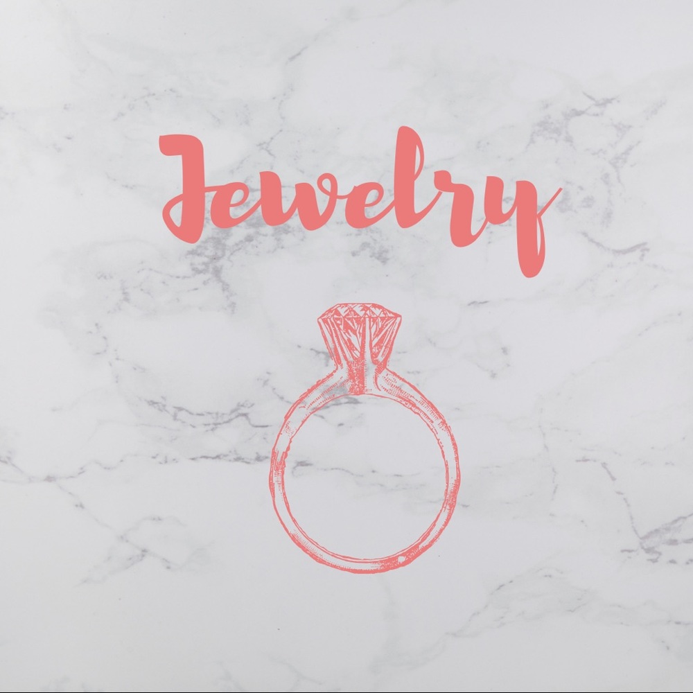 ✨ Selling Jewelry ✨ check out my closet!